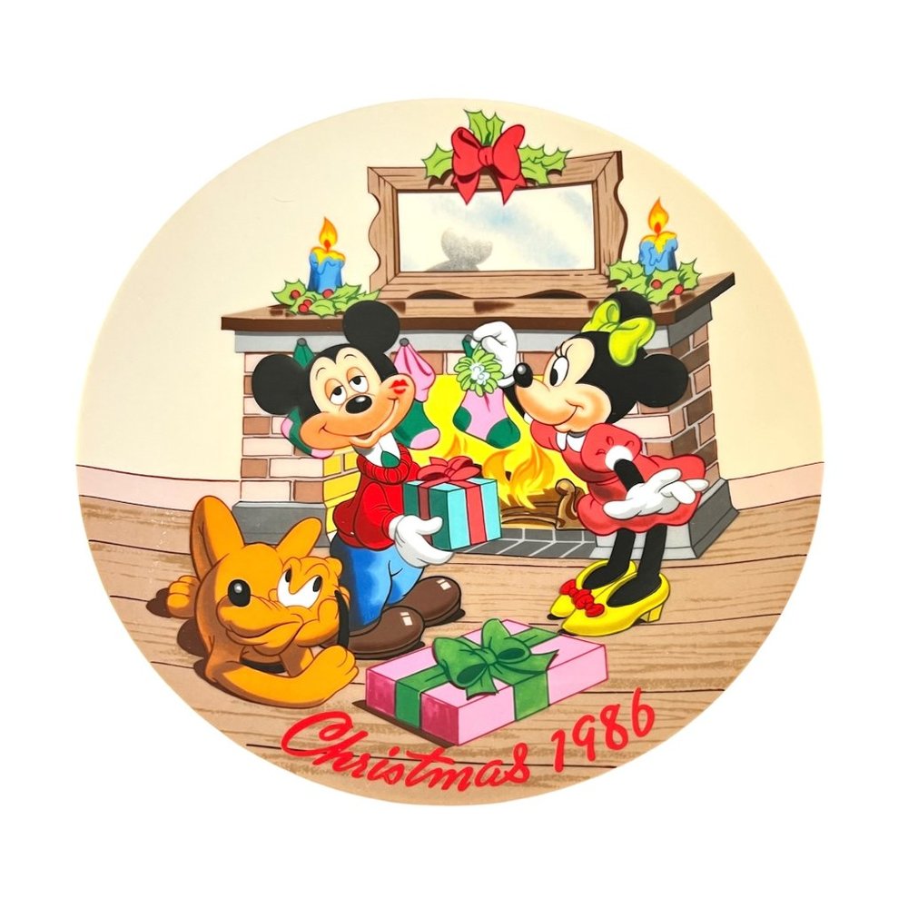Walt Disney Mickey Mouse Christmas 1986 Plate